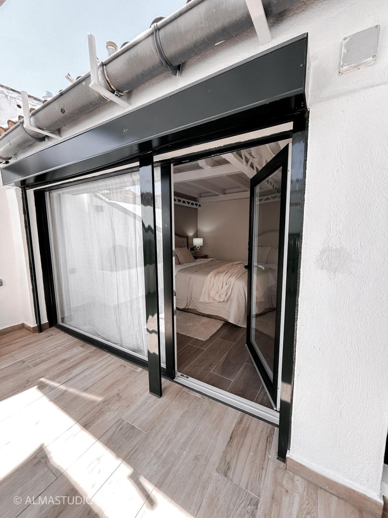 Apartmán Luxe At The Clouds Of Madrid! Atico C Fuencarral Exteriér fotografie